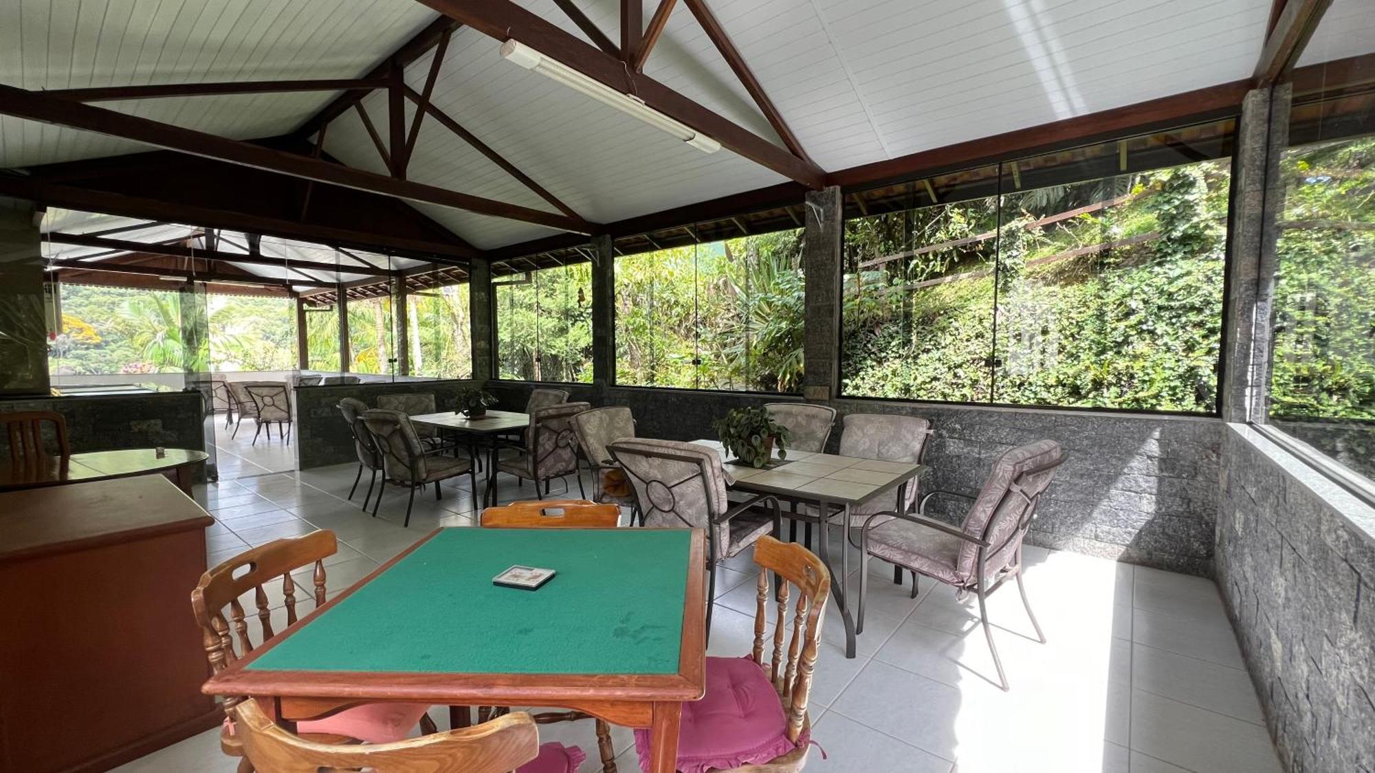 Casa Mara Bed & Breakfast Нова-Фрибурго Екстериор снимка